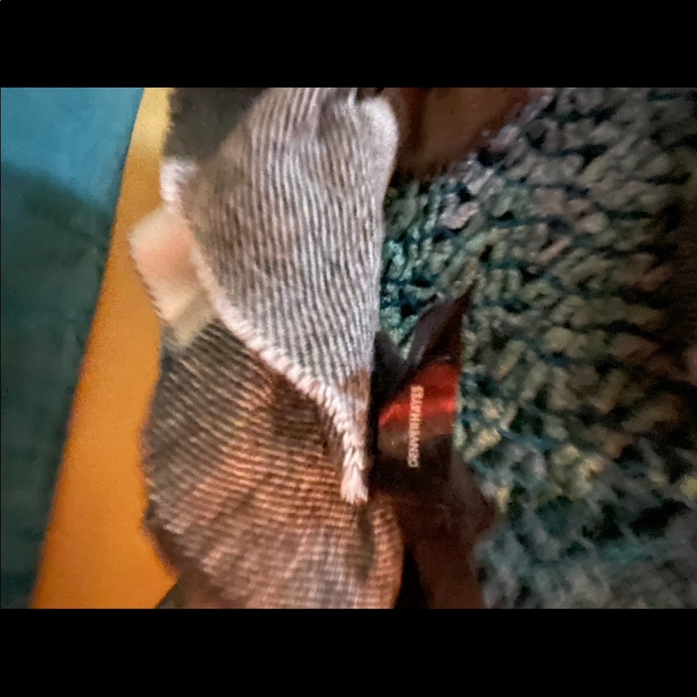 Denver Hayes Fleece Scarf - Picture 2 of 2